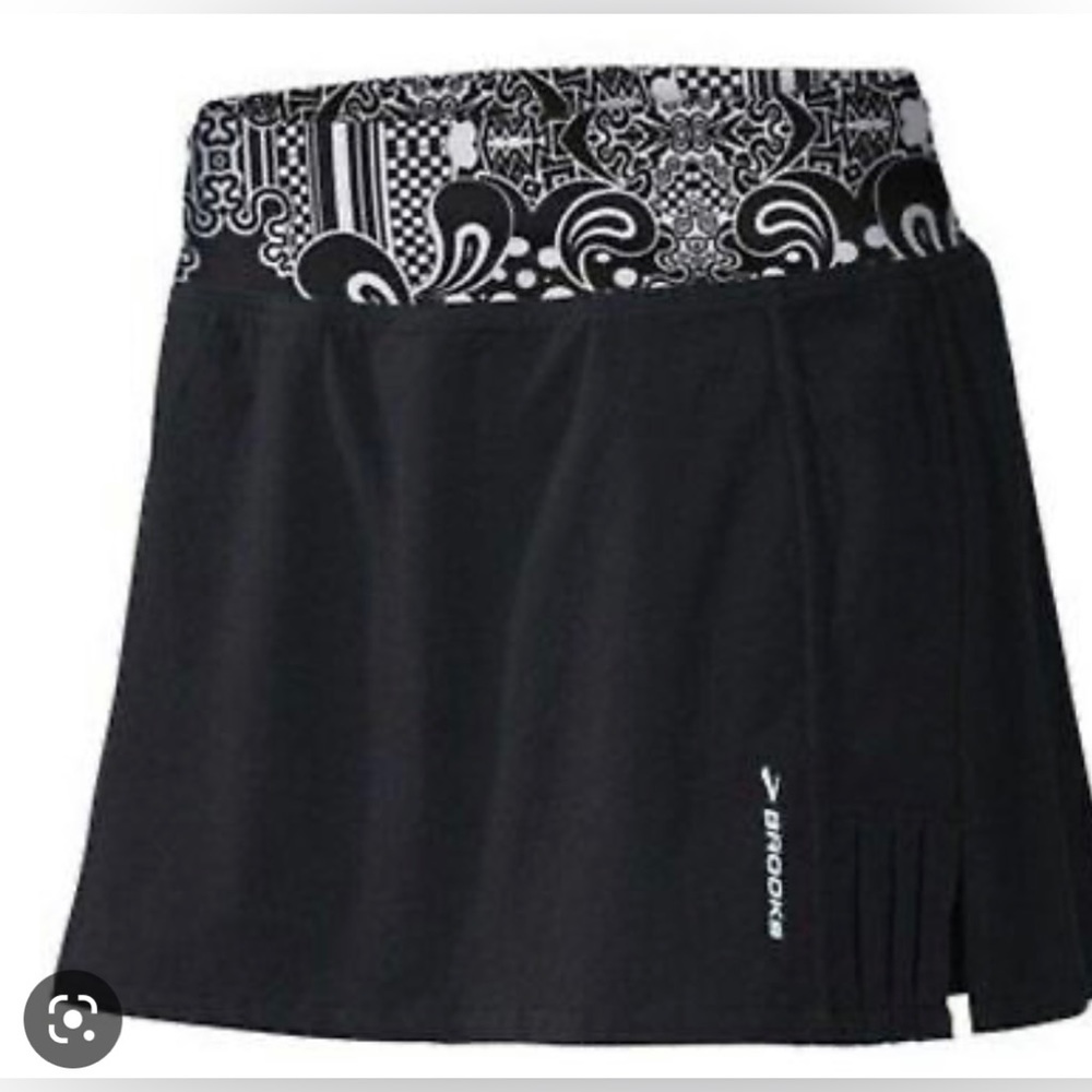 BROOKS GREY Running Skort/Skirt, Size Medium